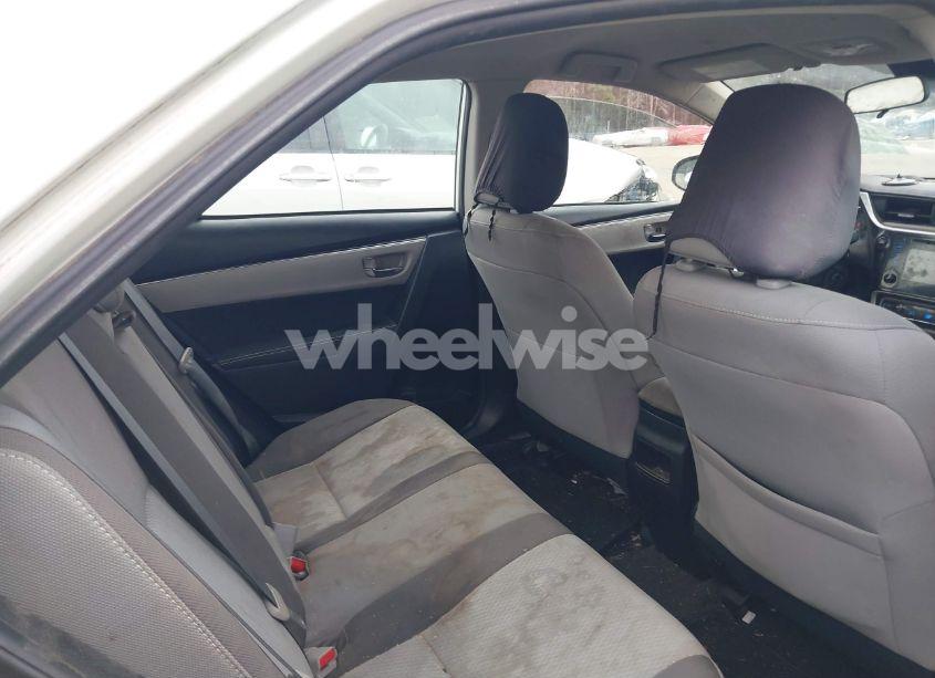 Photo 8 of 2019 Toyota Corolla LE (VIN 5YFBURHE2KP865191)