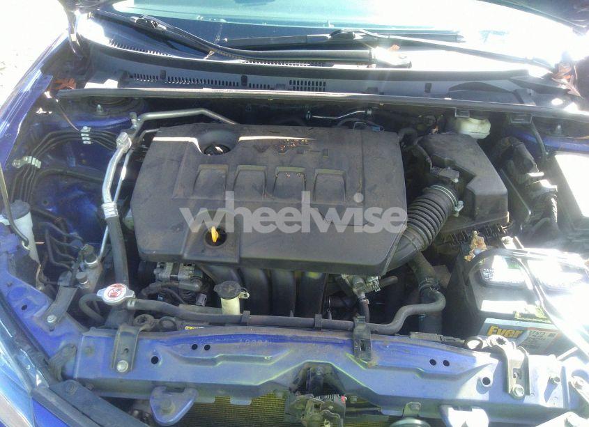 Photo 10 of 2019 Toyota Corolla XSE (VIN 5YFBURHE2KP893637)