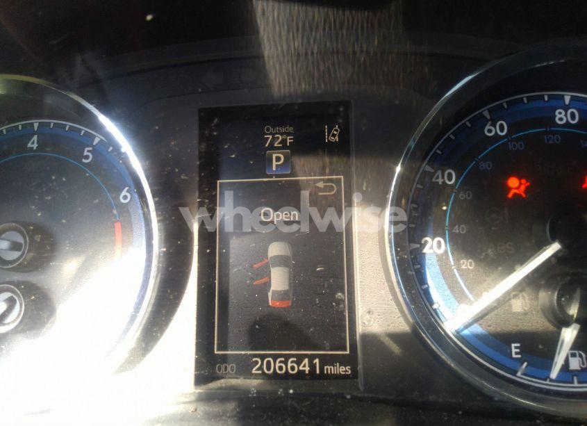 Photo 15 of 2019 Toyota Corolla XSE (VIN 5YFBURHE2KP893637)