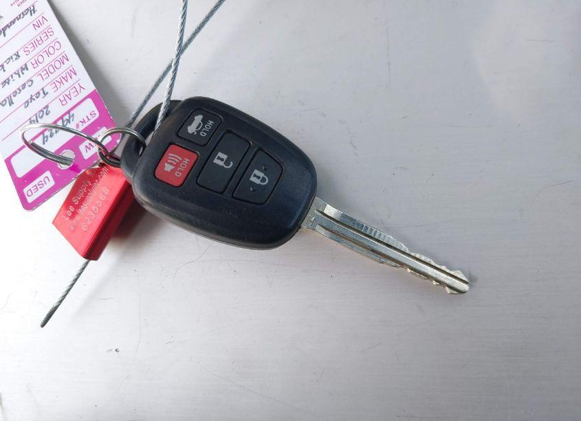 Photo 11 of 2019 Toyota Corolla LE (VIN 5YFBURHE2KP897011)