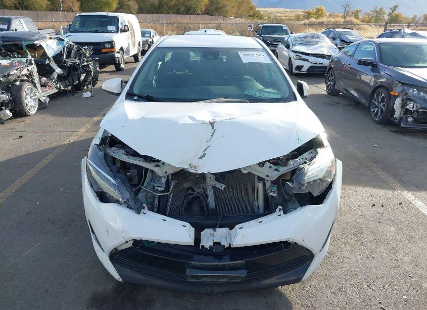 Photo 12 of 2019 Toyota Corolla LE (VIN 5YFBURHE2KP897011)