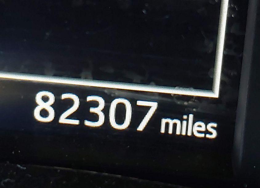 Photo 15 of 2019 Toyota Corolla SE (VIN 5YFBURHE2KP910744)