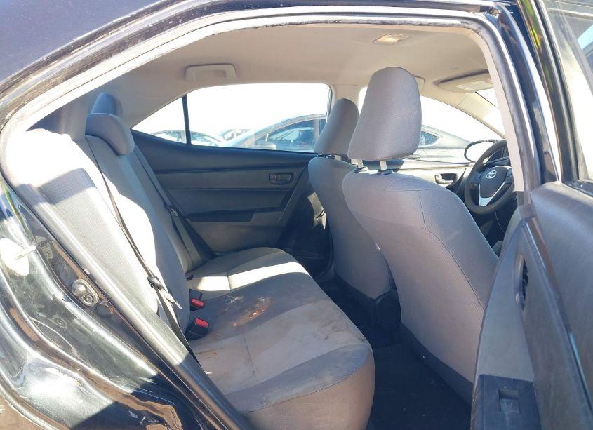 Photo 8 of 2019 Toyota Corolla L (VIN 5YFBURHE2KP927205)