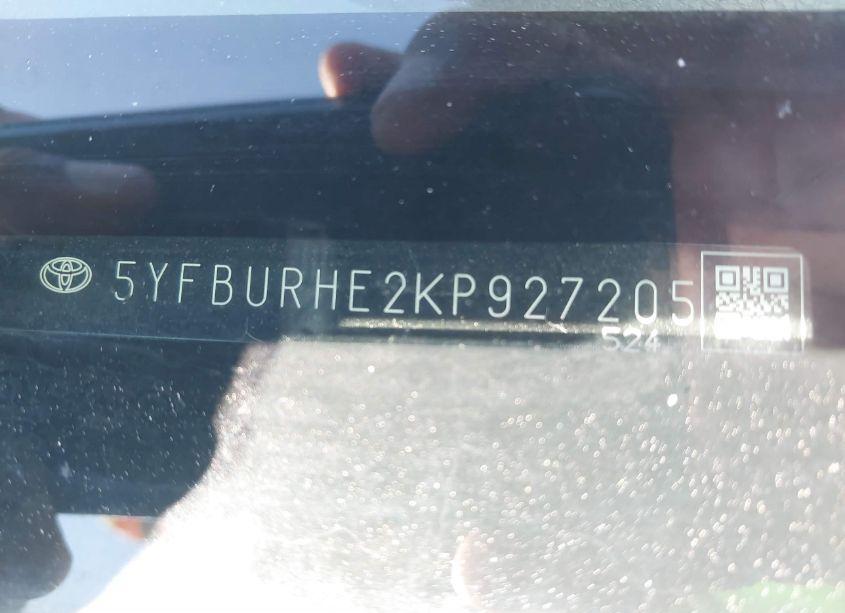 Photo 9 of 2019 Toyota Corolla L (VIN 5YFBURHE2KP927205)