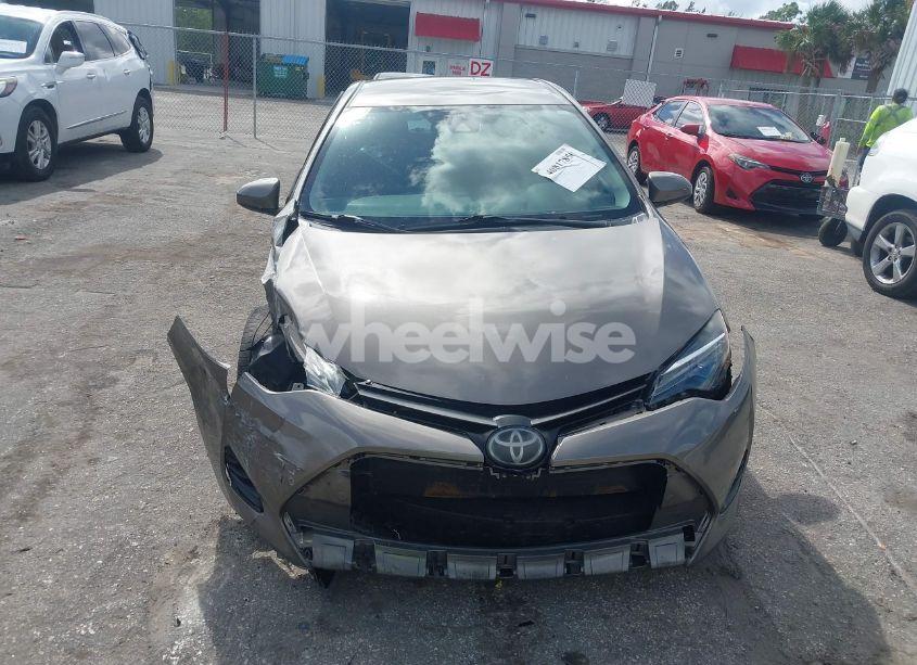 Photo 12 of 2019 Toyota Corolla LE (VIN 5YFBURHE2KP928497)