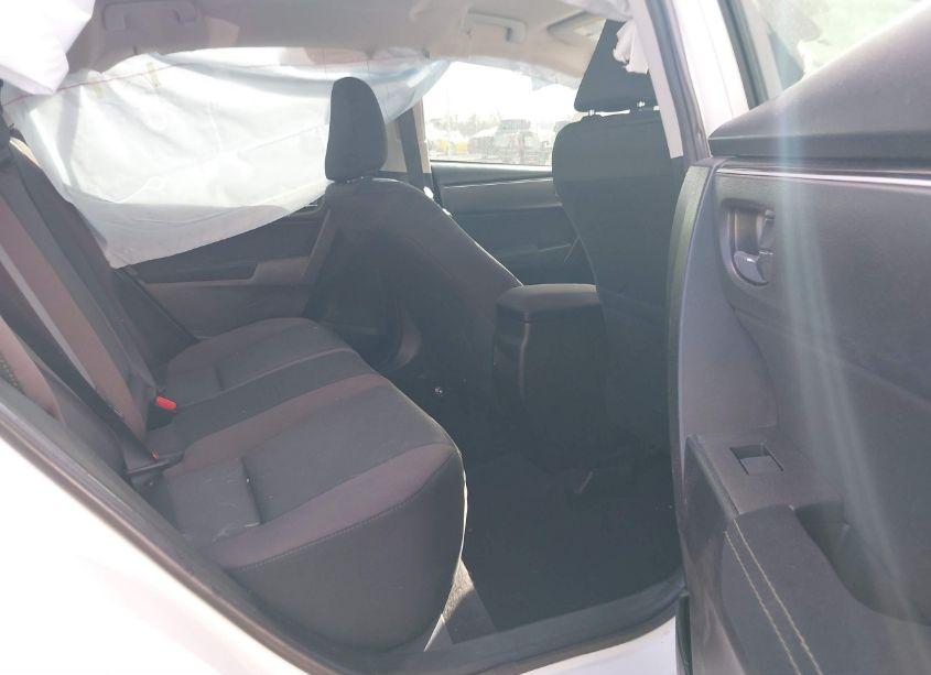 Photo 8 of 2019 Toyota Corolla LE (VIN 5YFBURHE2KP933621)