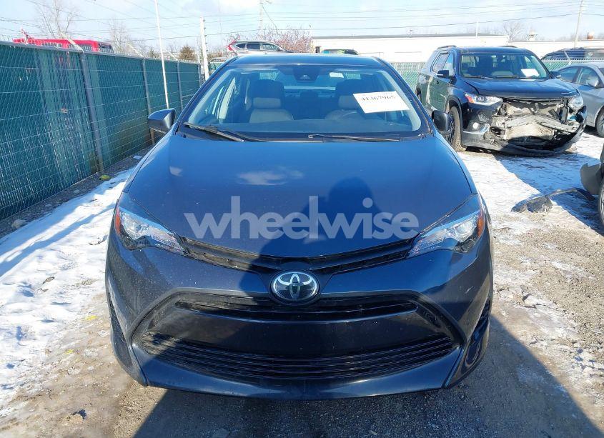 Photo 12 of 2019 Toyota Corolla LE (VIN 5YFBURHE2KP933697)