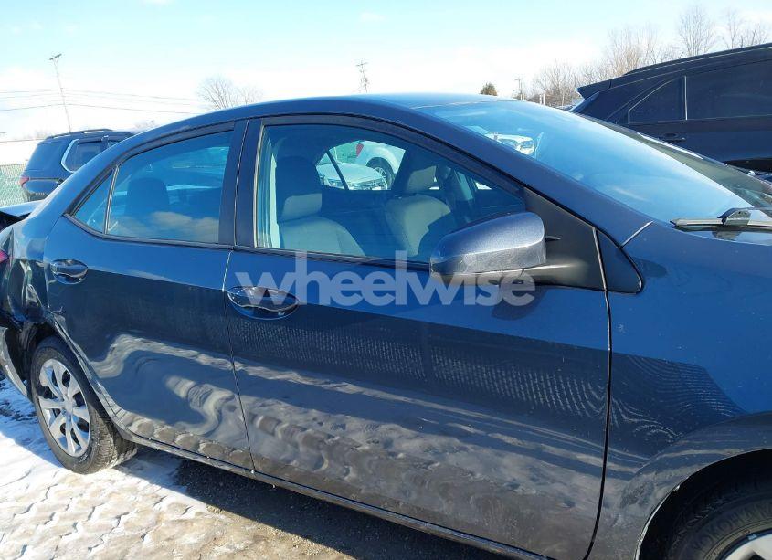 Photo 13 of 2019 Toyota Corolla LE (VIN 5YFBURHE2KP933697)