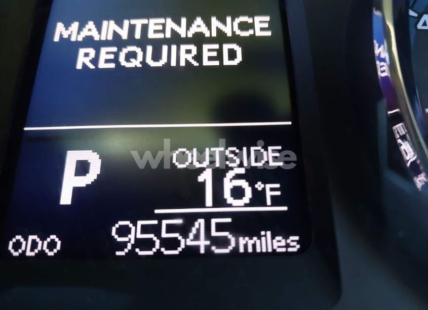 Photo 15 of 2019 Toyota Corolla LE (VIN 5YFBURHE2KP933697)