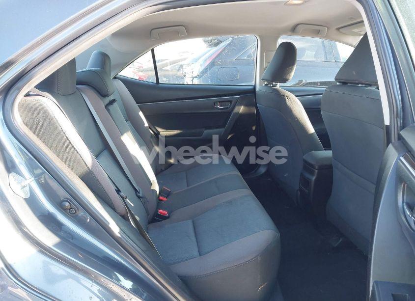Photo 8 of 2019 Toyota Corolla LE (VIN 5YFBURHE2KP933697)