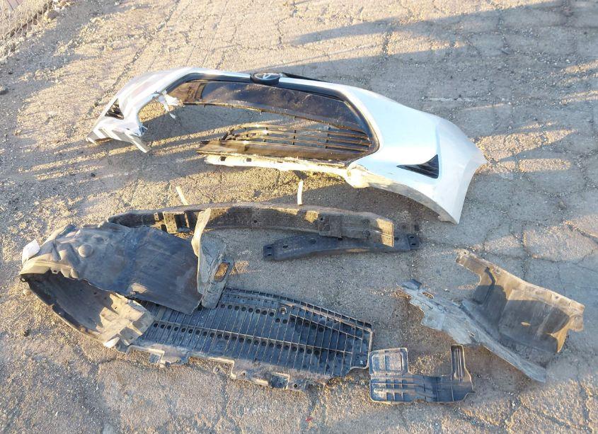 Photo 11 of 2019 Toyota Corolla LE (VIN 5YFBURHE2KP940035)