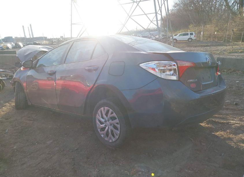 Photo 3 of 2019 Toyota Corolla LE (VIN 5YFBURHE2KP944604)