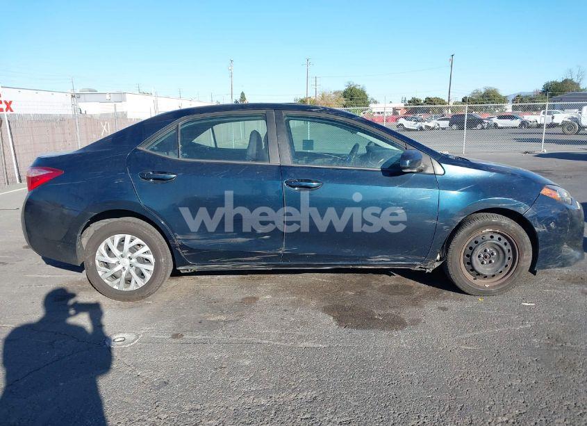 Photo 13 of 2019 Toyota Corolla LE (VIN 5YFBURHE2KP948779)