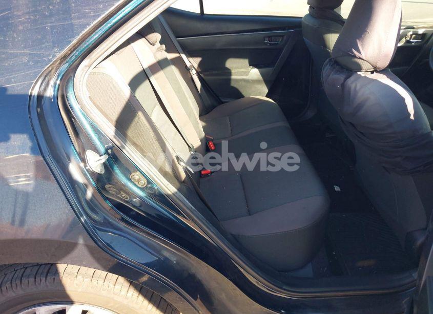 Photo 8 of 2019 Toyota Corolla LE (VIN 5YFBURHE2KP948779)