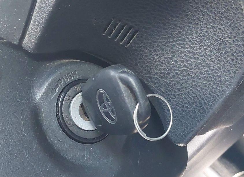 Photo 11 of 2014 Toyota Corolla S PLUS (VIN 5YFBURHE3EP016790)