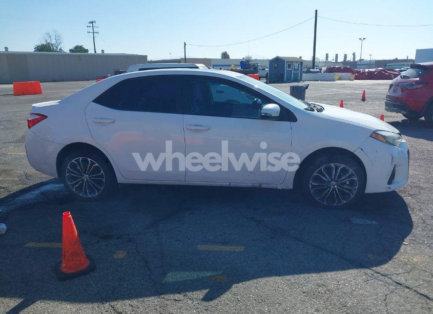 Photo 13 of 2014 Toyota Corolla S PLUS (VIN 5YFBURHE3EP034884)
