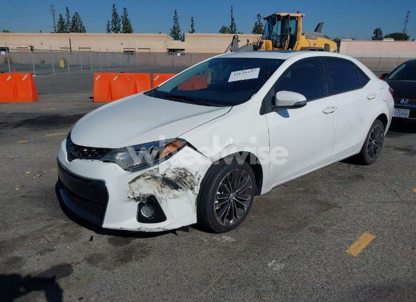 Photo 2 of 2014 Toyota Corolla S PLUS (VIN 5YFBURHE3EP034884)