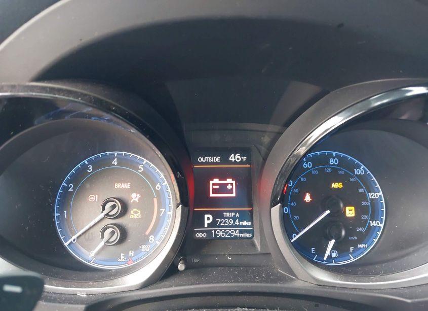 Photo 7 of 2014 Toyota Corolla S PLUS (VIN 5YFBURHE3EP039180)