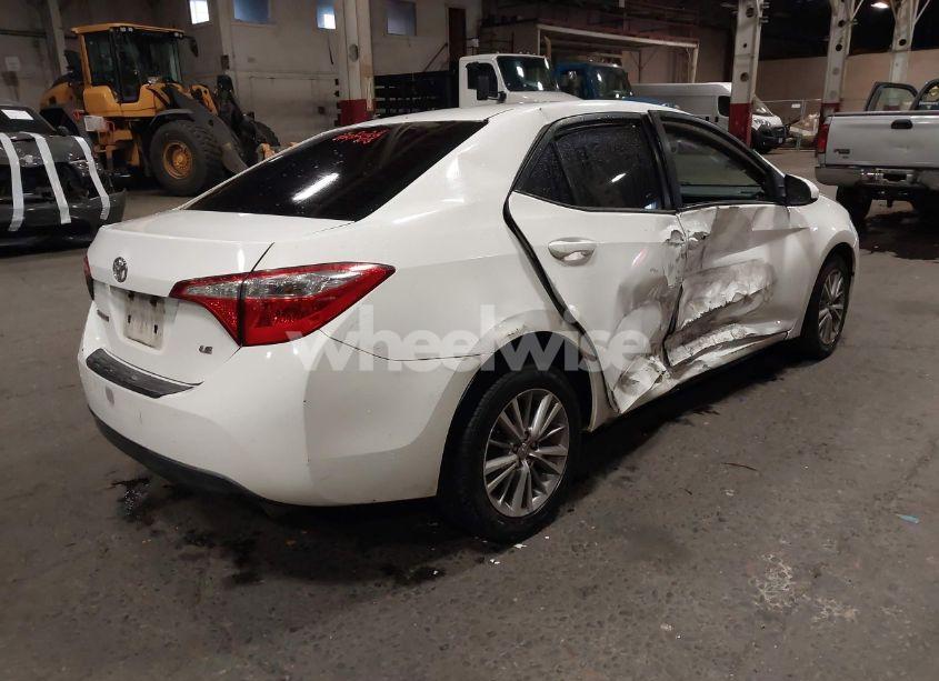 Photo 4 of 2014 Toyota Corolla LE PLUS (VIN 5YFBURHE3EP043262)