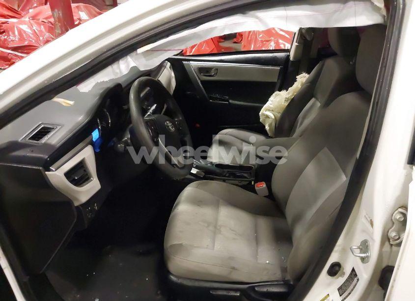 Photo 5 of 2014 Toyota Corolla LE PLUS (VIN 5YFBURHE3EP043262)