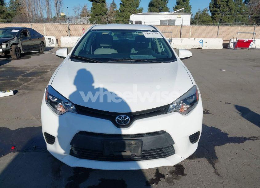 Photo 12 of 2014 Toyota Corolla LE (VIN 5YFBURHE3EP058327)