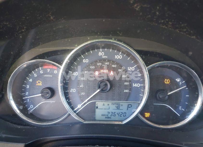 Photo 7 of 2014 Toyota Corolla LE (VIN 5YFBURHE3EP058327)