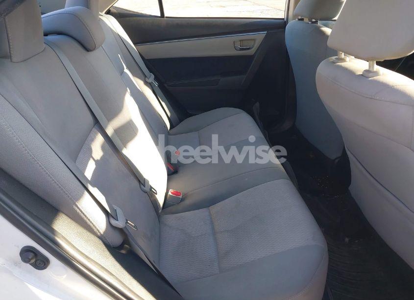 Photo 8 of 2014 Toyota Corolla LE (VIN 5YFBURHE3EP058327)