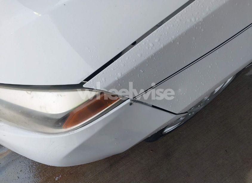 Photo 6 of 2014 Toyota Corolla LE (VIN 5YFBURHE3EP063267)