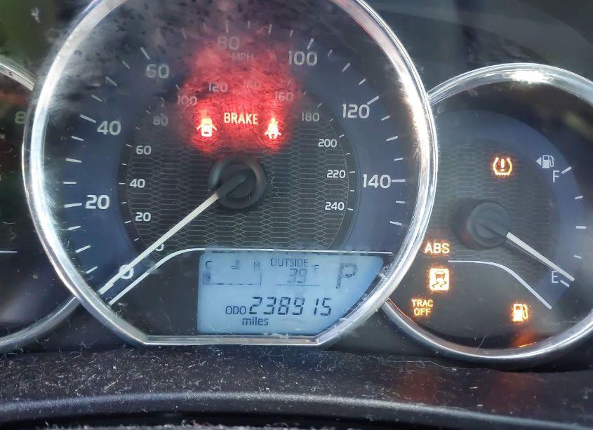 Photo 7 of 2014 Toyota Corolla LE (VIN 5YFBURHE3EP099783)