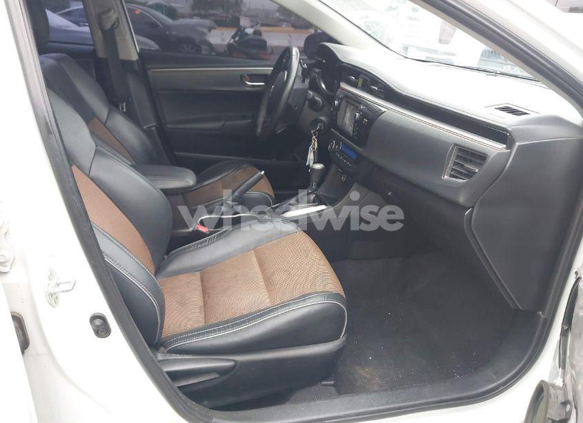 Photo 5 of 2014 Toyota Corolla S PLUS (VIN 5YFBURHE3EP109552)