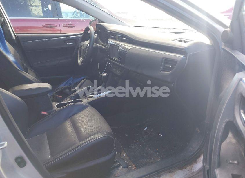 Photo 5 of 2014 Toyota Corolla S PLUS (VIN 5YFBURHE3EP119630)