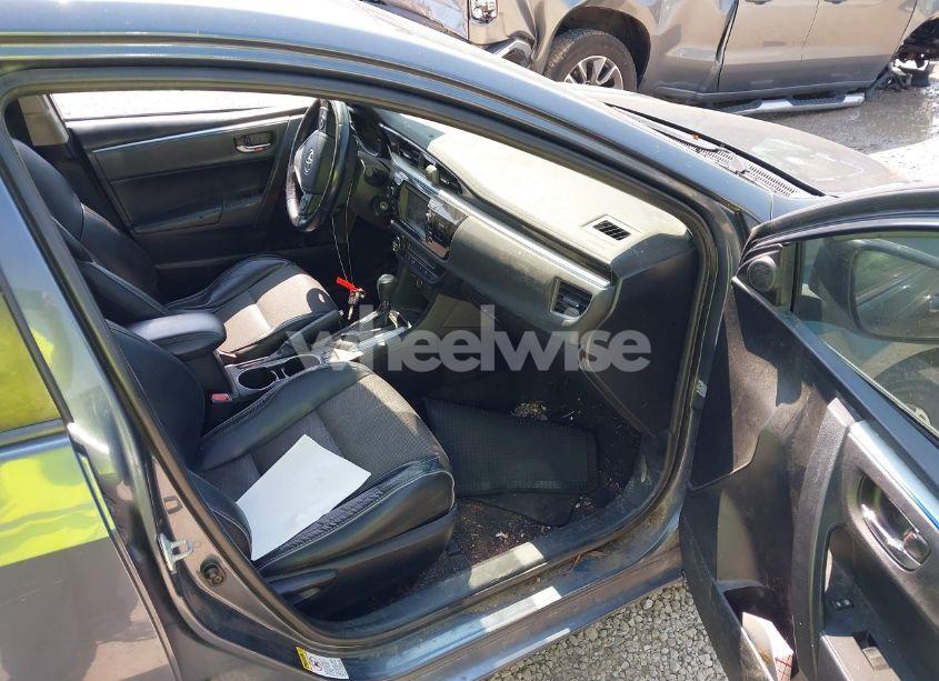 Photo 5 of 2014 Toyota Corolla S PLUS (VIN 5YFBURHE3EP121331)