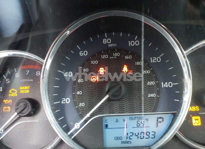 Photo 12 of 2014 Toyota Corolla LE (VIN 5YFBURHE3EP128800)