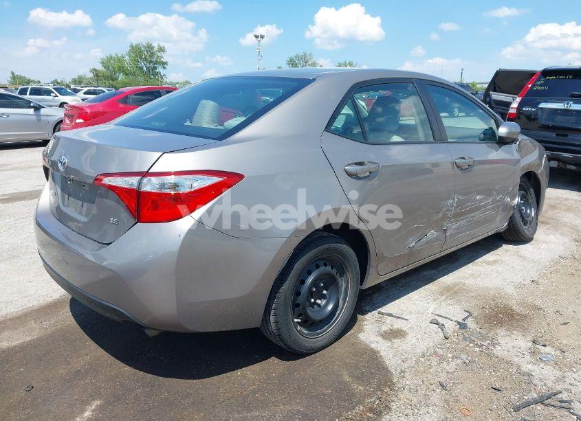 Photo 4 of 2014 Toyota Corolla LE (VIN 5YFBURHE3EP128800)