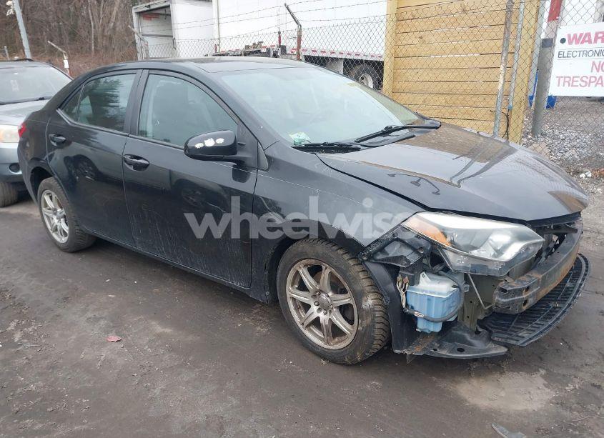 2014 Toyota Corolla LE (VIN 5YFBURHE3EP146584) main photo