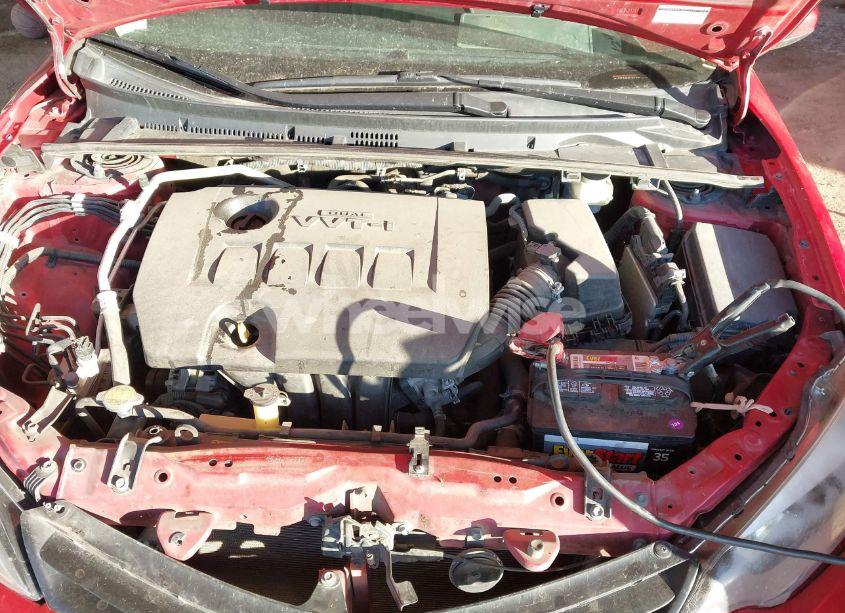 Photo 10 of 2014 Toyota Corolla LE (VIN 5YFBURHE3EP164289)