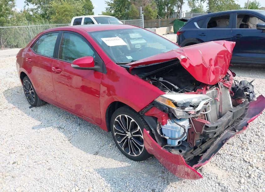 2015 Toyota Corolla S PLUS (VIN 5YFBURHE3FP180977) main photo