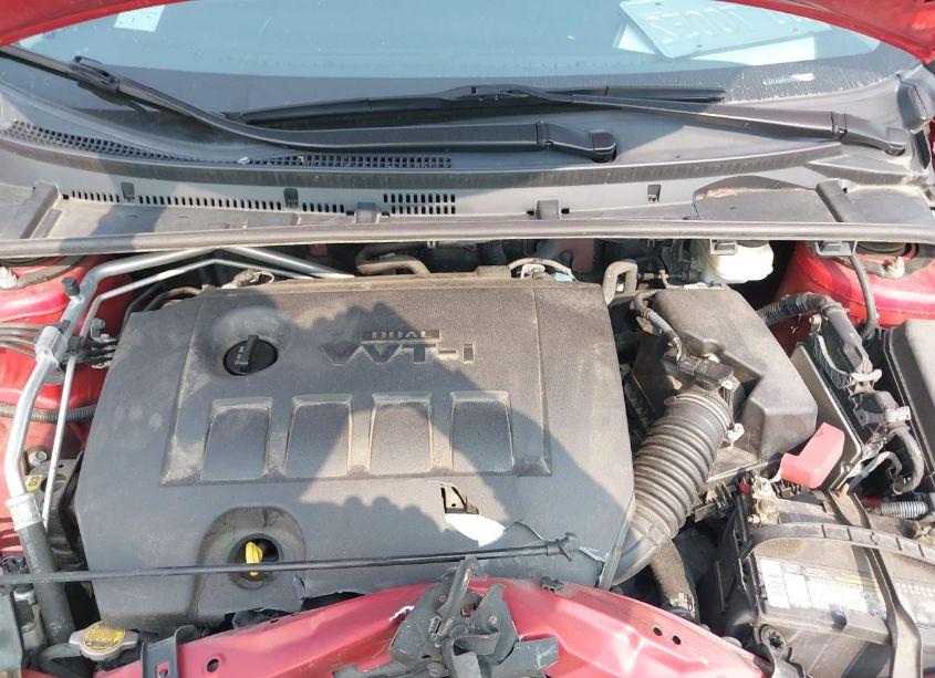 Photo 10 of 2015 Toyota Corolla S PLUS (VIN 5YFBURHE3FP180977)