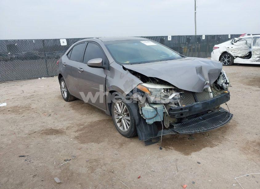 2015 Toyota Corolla LE PLUS (VIN 5YFBURHE3FP186648) main photo