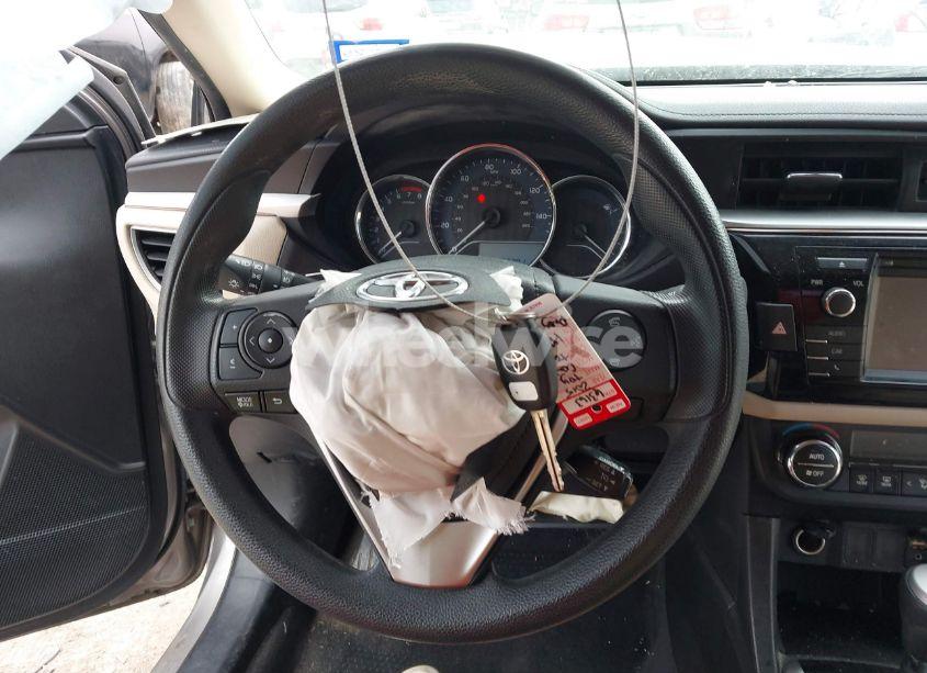 Photo 11 of 2015 Toyota Corolla LE PLUS (VIN 5YFBURHE3FP186648)