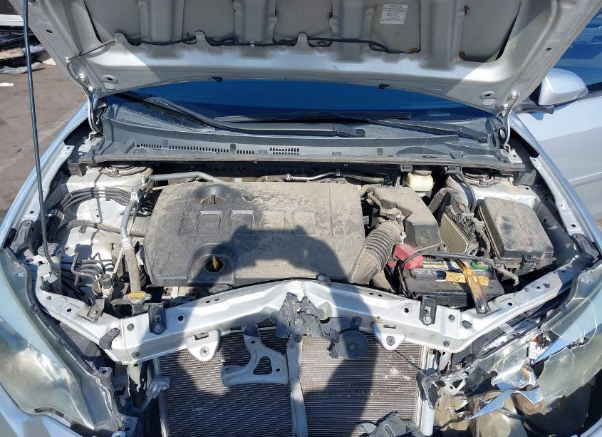 Photo 10 of 2015 Toyota Corolla S PLUS (VIN 5YFBURHE3FP196385)