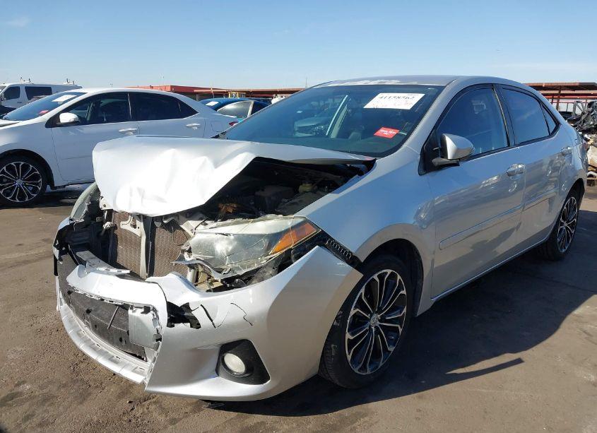 Photo 2 of 2015 Toyota Corolla S PLUS (VIN 5YFBURHE3FP196385)