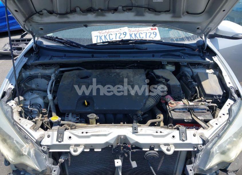 Photo 10 of 2015 Toyota Corolla S PLUS (VIN 5YFBURHE3FP201178)