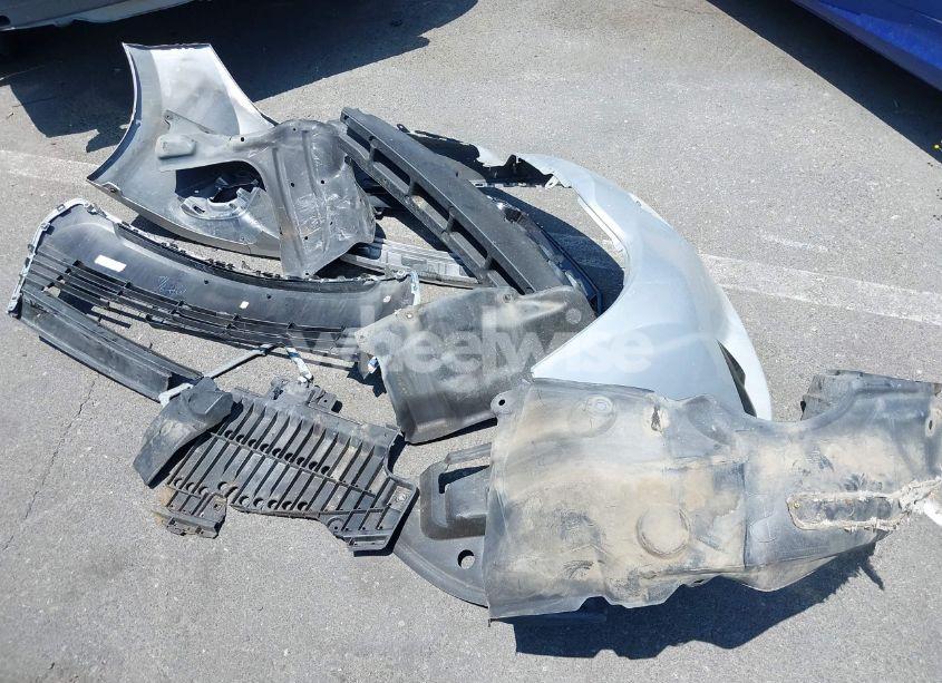 Photo 12 of 2015 Toyota Corolla S PLUS (VIN 5YFBURHE3FP201178)