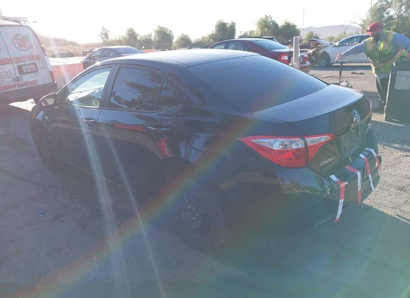 Photo 3 of 2015 Toyota Corolla LE (VIN 5YFBURHE3FP210088)