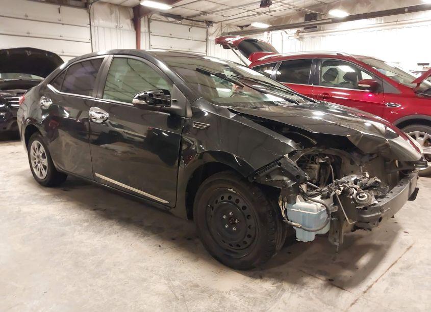 2015 Toyota Corolla S (VIN 5YFBURHE3FP218580) main photo