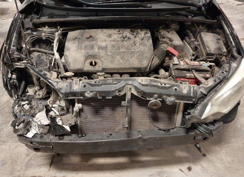 Photo 10 of 2015 Toyota Corolla S (VIN 5YFBURHE3FP218580)