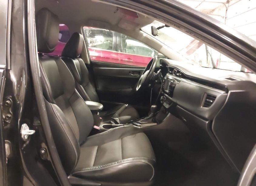 Photo 5 of 2015 Toyota Corolla S (VIN 5YFBURHE3FP218580)