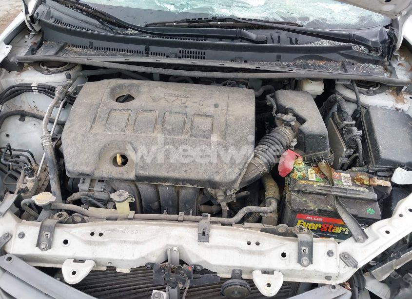 Photo 10 of 2015 Toyota Corolla LE PLUS (VIN 5YFBURHE3FP222841)