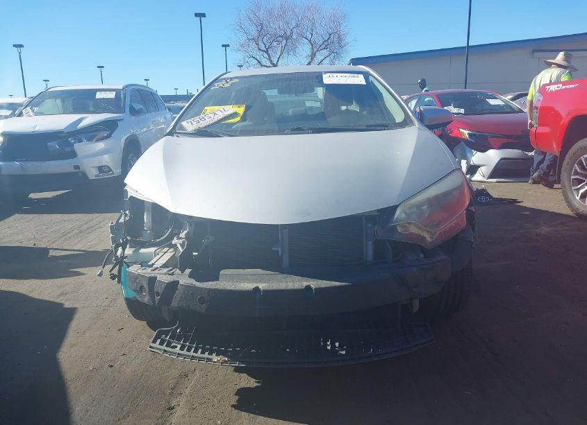 Photo 13 of 2015 Toyota Corolla LE (VIN 5YFBURHE3FP232303)